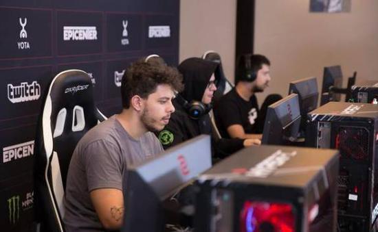 玩 Valorant 的最佳 PC 显示器推荐